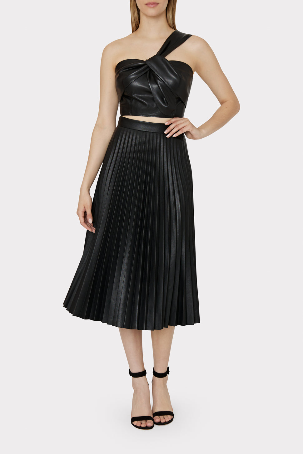 Black Pleated Sheer Short Skirt Satin Waist Band / Pleated Black