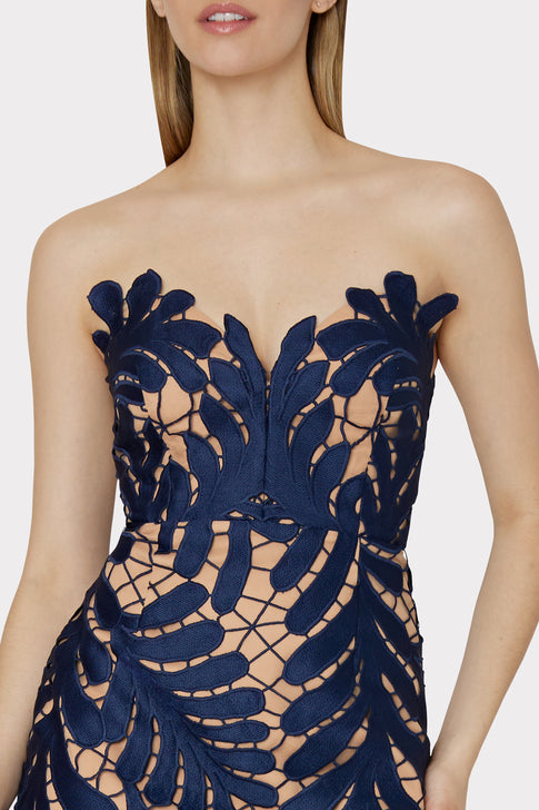 Osianna Oversized Leaf Lace Dress