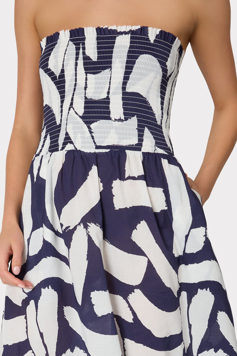 Olen Graphic Brushstroke Strapless Maxi Dress Navy/Ecru Image 3 of 4