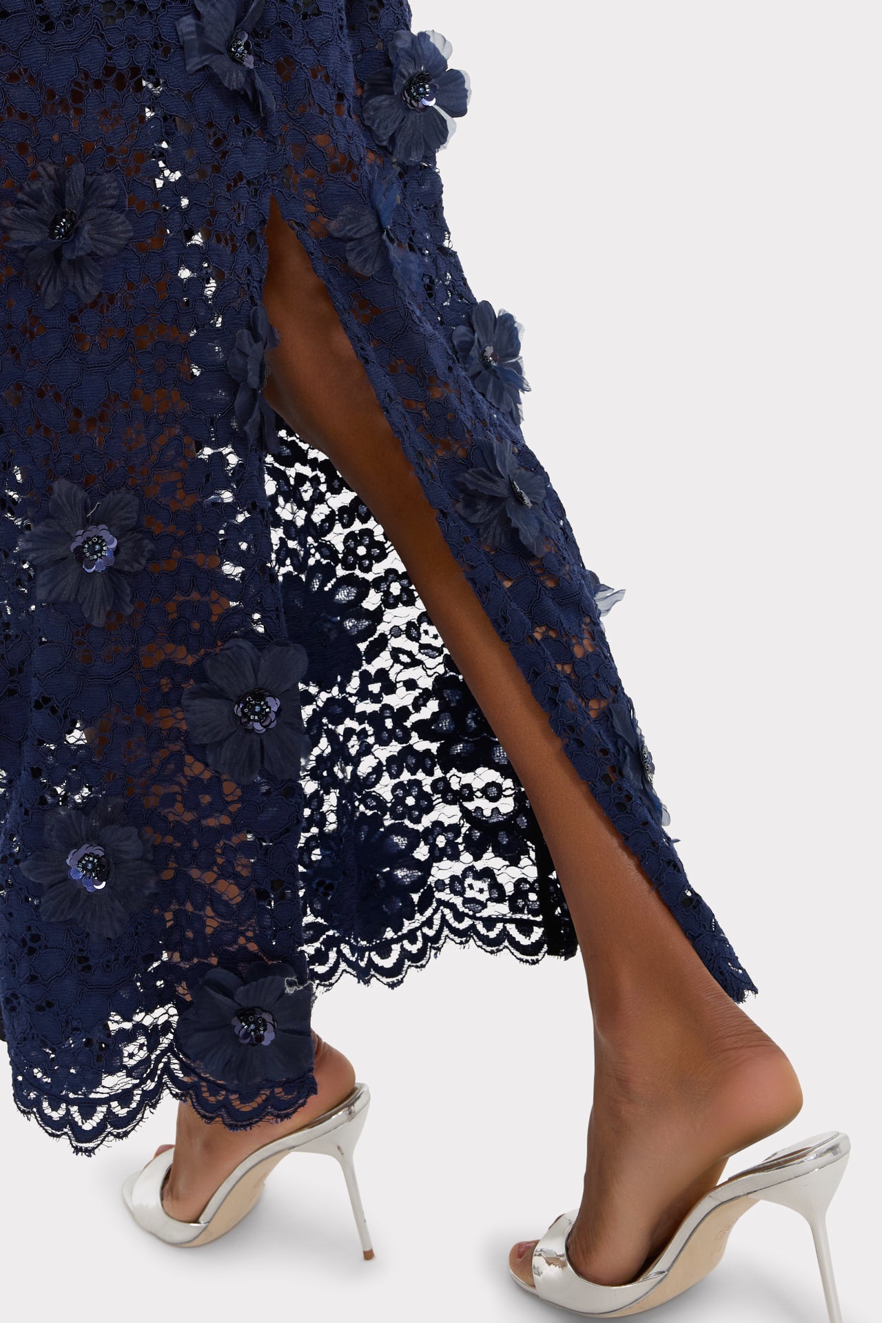 Kait Floral Sequin Dress in Navy