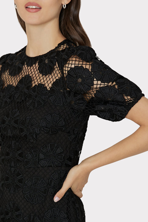 Yasmin Daisy Lace Dress Black Image 3 of 4