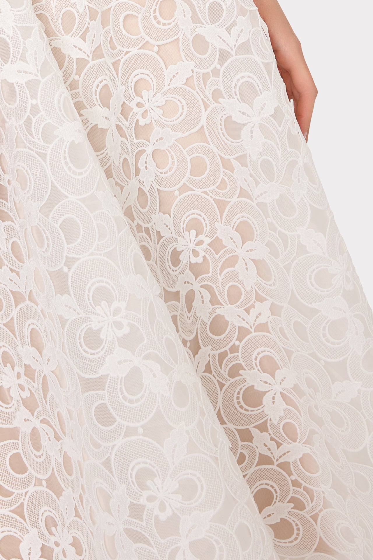 Milly Women's Petunia Lace Gown - White - Size 12 Milly Women's Petunia Lace Gown - White - Size 12